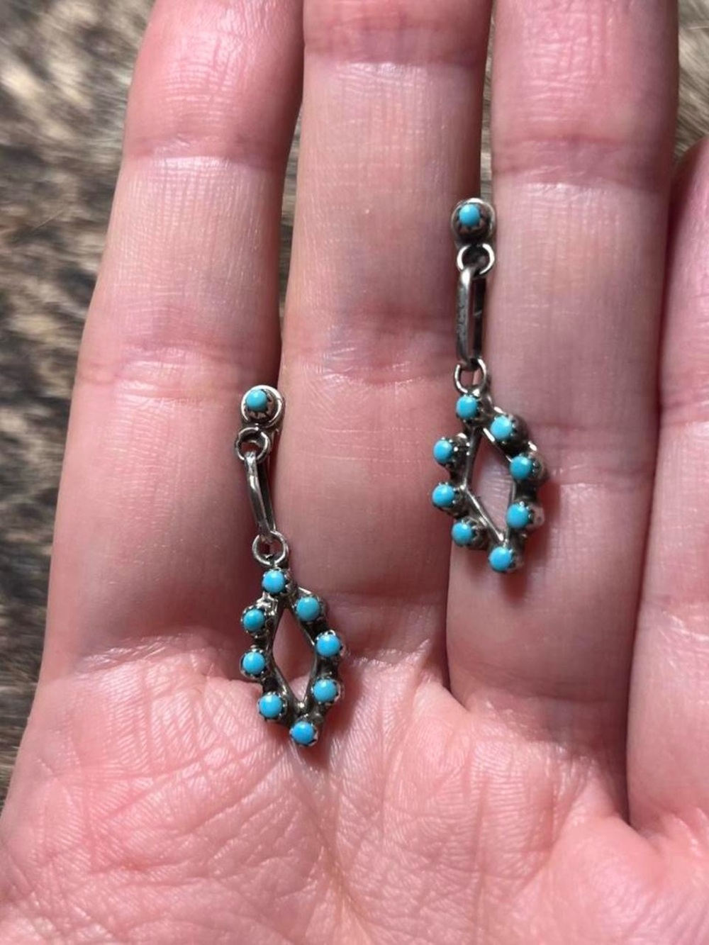 Vintage sterling silver Zuni Native American turquoise petit point earrings